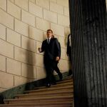 Albert Rivera se dirige a la rueda de prensa tras la reunión con Mariano Rajoy