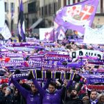 Miles de personas despidieron al exjugador internacional de la Fiorentina
