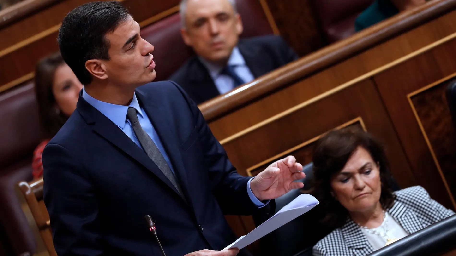 El presidente del Gobierno, Pedro Sánchez, durante su intervención en la última sesión de control al Ejecutivo del año que celebra hoy el Congreso