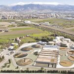 Vista aérea de la planta depuradora de Emasagra, en Granada/dreamstime