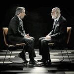 El veterano periodista durante un momento de la entrevista a Vinton Cerf, fundador de Google / Movistar