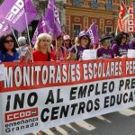 Protesta de monitores escolares ante San Telmo / Foto: Manuel Olmedo
