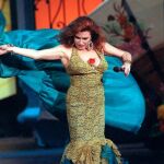 La cantante Rocío Jurado durante una actuación / Foto: Efe