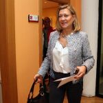 La consejera de Economía y Hacienda, Pilar del Olmo, tras presidir, en León, la reunión de la Fundación Anclaje, para analizar la situación de Vestas