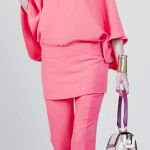 Clara luce gafas de sol de Marc Jacobs y este bolso de Robert Clergerie