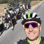 Igor Antón posa con sus compañeros de Dimension Data