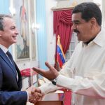 El ex presidente socialista Rodríguez Zapatero se ha citado en varias ocasiones con Maduro, lo que le ha valido las críticas de la oposición