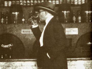 No eres Álvaro de Campos, sino Pessoa