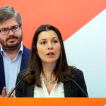 La candidata de Ciudadanos por Valladolid Soraya Mayo junto a Fran Hervías