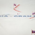 Cyprien Sarrazin a la izquierda contra Carlo Janka a la derecha