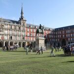 La Plaza Mayor se convierte en pradera