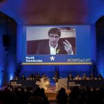 Carles Puigdemont interviene por videoconferencia en el consell nacional del partido