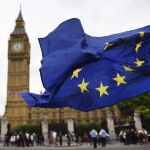 Protesta ante el Parlamento en Londres contra el 'Brexit'