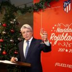 Cerezo, durante la tradicional comida de Navidad, celebrada en el estadio Wanda Metropolitano