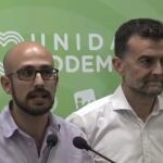 El portavoz parlamentario de Adelante Andalucía y coordinador general de IULV-CA, Antonio Maíllo, y el responsable Político de Podemos Andalucía, Pablo Pérez Ganfornina / Foto: EP