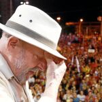 Acorralado Lula da Silva quiere presentarse como candidato a la presidencia de Brasil este año