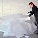 Concha Jerez, en una de sus «Performances» celebrada en el MUSAC en 2014