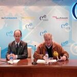 El presidente de los empresarios de Valladolid, Miguel Soler, y el rector de la UEMC, Martín J. Fernández Antolín, entre otros, firman el acuerdo