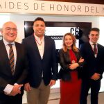 El presidente de la Diputación de Valladolid, Jesús Julio Carnero junto a Ronaldo, Almudena Alberca, Pedro Ruiz Aragoneses, y el alcalde de Peñafiel, Roberto Díez