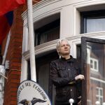 Julian Assange, en la embajada ecuatoriana en Londres