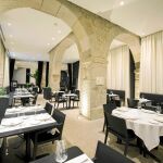 Interior de su restaurante