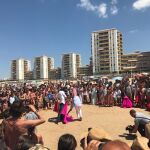 José Garrido toreando en la playa