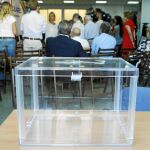 Una urna preparada en una de las sedes del PP de Madrid / Jesús G. Feria