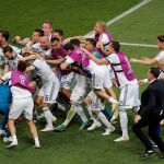 La selección rusa celebra su pase a cuartos/Efe