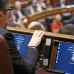 El escaño vacío de Pedro Sánchez, que todavía no ha acudido al Congreso ni a las reuniones de grupo desde su dimisión