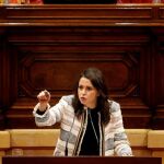 Arrimadas: «¡Ya basta de procés, han fracasado!»