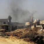 Edificios destruidos cerca a la villa Hosh al-Ashaari donde militares sirios continúan con los operativos militares contra la organización terrorista Jabhat al-Nusra y los grupos afiliados en Guta, Damasco el miércoles