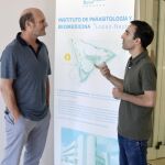 Los investigadores Javier Martín (izquierda) y David Carmona (derecha).