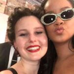 La cantante Rihanna y Monia / Foto: Instagram