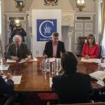 Reunión constitutiva de la Comisión Interadministrativa de la efeméride con Javier Lacalle, Antonio Miguel Méndez Pozo y Mar Sancho al frente