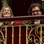 La mujer de Pedro Sánchez, Begoña Gómez, y la madre del político, Magdalena Pérez-Castejón/Foto: Reuter