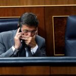 El ministro de Justicia, Rafael Catalá, durante el pleno del Congreso de los Diputados, esta tarde en Madrid. EFE/Chema Moya