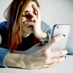 Los adolescentes, quienes más uso hacen de los smartphones y cada vez con mayor frecuencia
