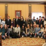 Foto de familia de Silván con los alumnos