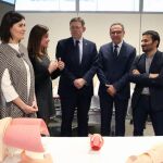 El presidente de la Generalitat, Ximo Puig, inauguró ayer la nueva facultad de Ciencias de la Salud de la UJI de Castellón junto a los consellers de Sanidad y Educación, Carmen Montón y Vicent Marzà