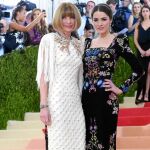 Wintour y su hija, en la alfombra roja de la gala del Museo Metropolitano