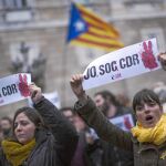 Protestas ayer frente al Palau de la Generalitat