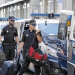 Unos 500 agentes de la Policía Nacional tuvieron que abandonar sus hoteles en Pineda de Mar el 3–O