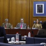 La Consejería de Fomento y Vivienda publicó la convocatoria el pasado 5 de abril en el BOJA. En la imagen, el consejero Felipe López durante una comparecencia en el Parlamento