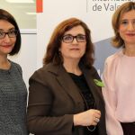 Diana Seguí, directora del Área de Ciencias Sociales de la VIU, Cristina Cuesta, presidenta de la Miguel Ángel Blanco, y Eva María Giner, Rectora de la VIU