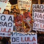 El juez Moro ordena el ingreso inmediato en prisión de Lula da Silva