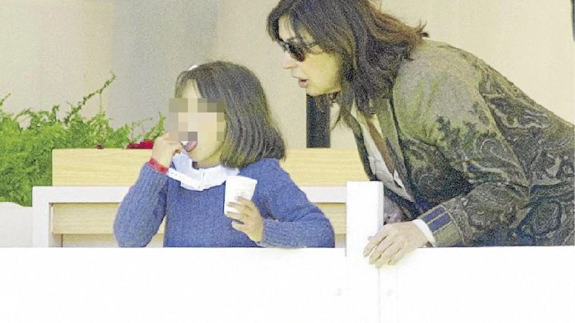 Carmen Martínez-Bordiú, con su nieta mayor, Eugenia de Borbón / Gtres