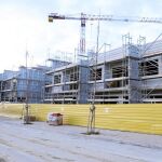 Los vecinos se han revelado en contra de las nuevas 1.025 nuevas viviendas planeadas para La Carrascosa, un «apéndice» de La Moraleja a la que sólo se puede acceder atravesando la exclusiva urbanización, que aseguran que se va a colapsar