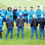 Zidane da la charla previa habitual ayer sobre el césped del Juventus Stadium