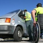 Las multas no podrán ser notificadas por un agente si no ha podido detener al vehículo infractor, a no ser que las circunstancias de la circulación se lo hubieran impedido