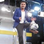 Alfonso Merlos: «Soy periodista porque no pude ser Cristiano Ronaldo»